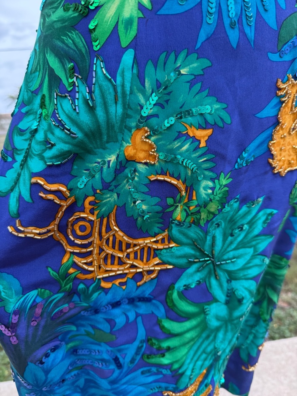 100% silk Tropical A.J. Bari Blue &Green Floral Party Dress with Gold Embroidery - Picture 6 of 17